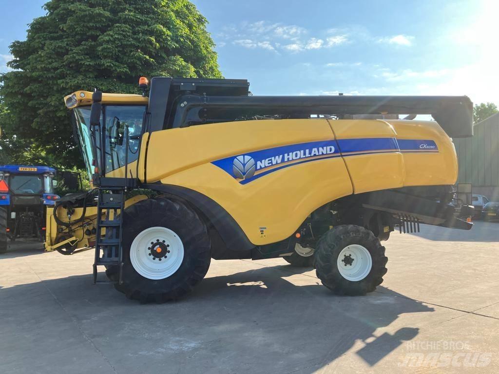 New Holland CX 6090 Kombajni