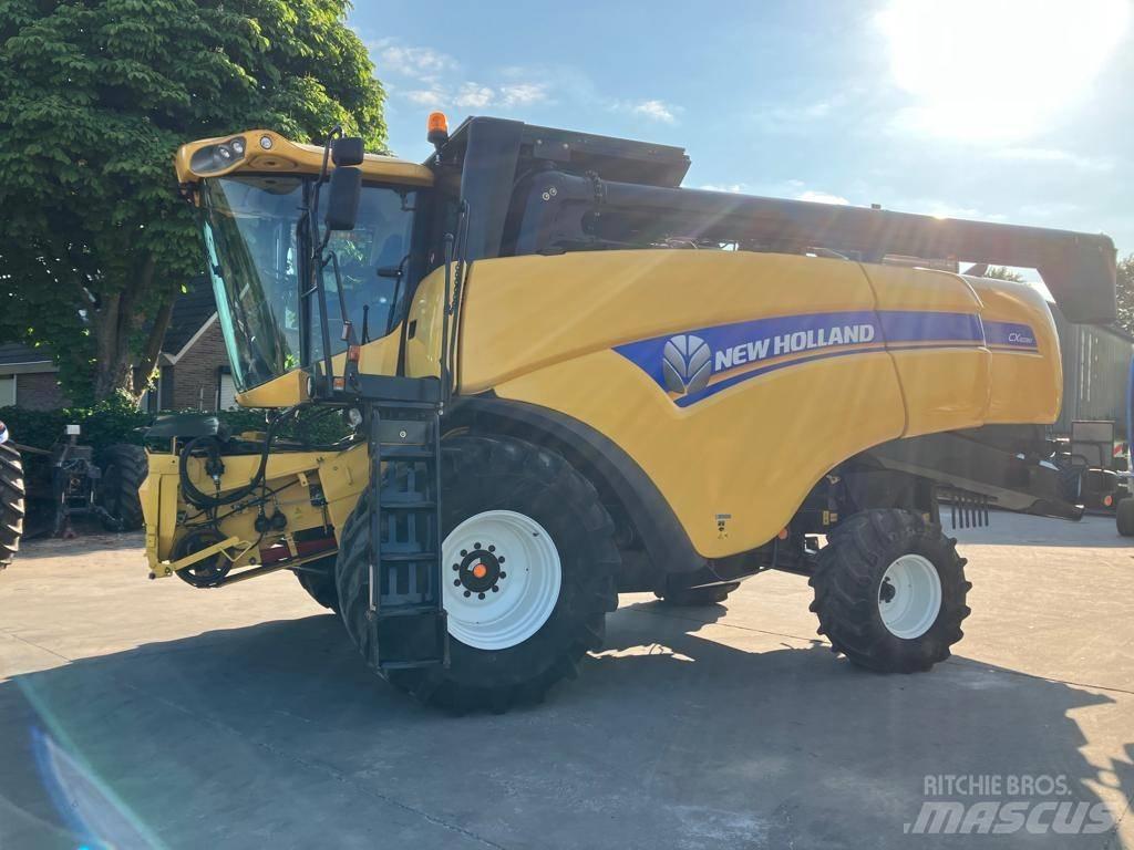 New Holland CX 6090 Kombajni