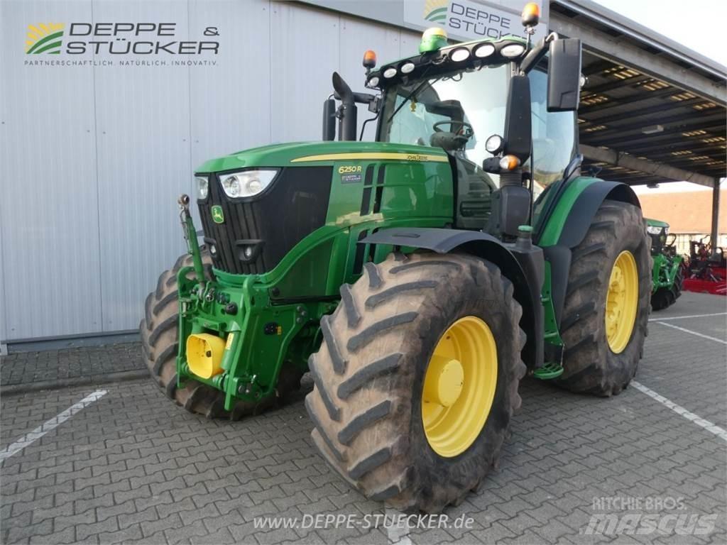 John Deere 6250R Traktorji