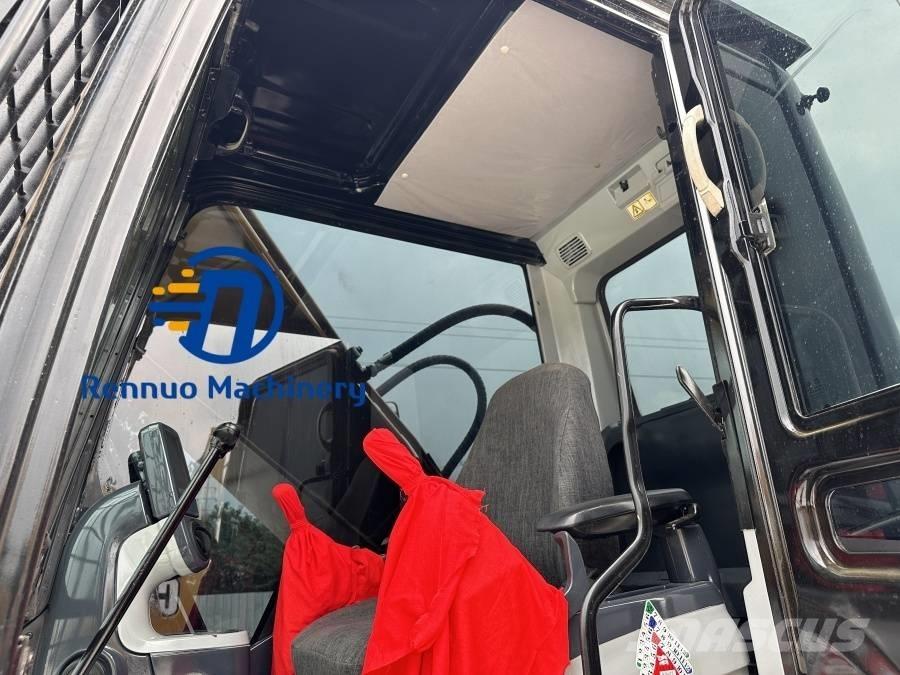 CAT 320 D2 Bagri goseničarji
