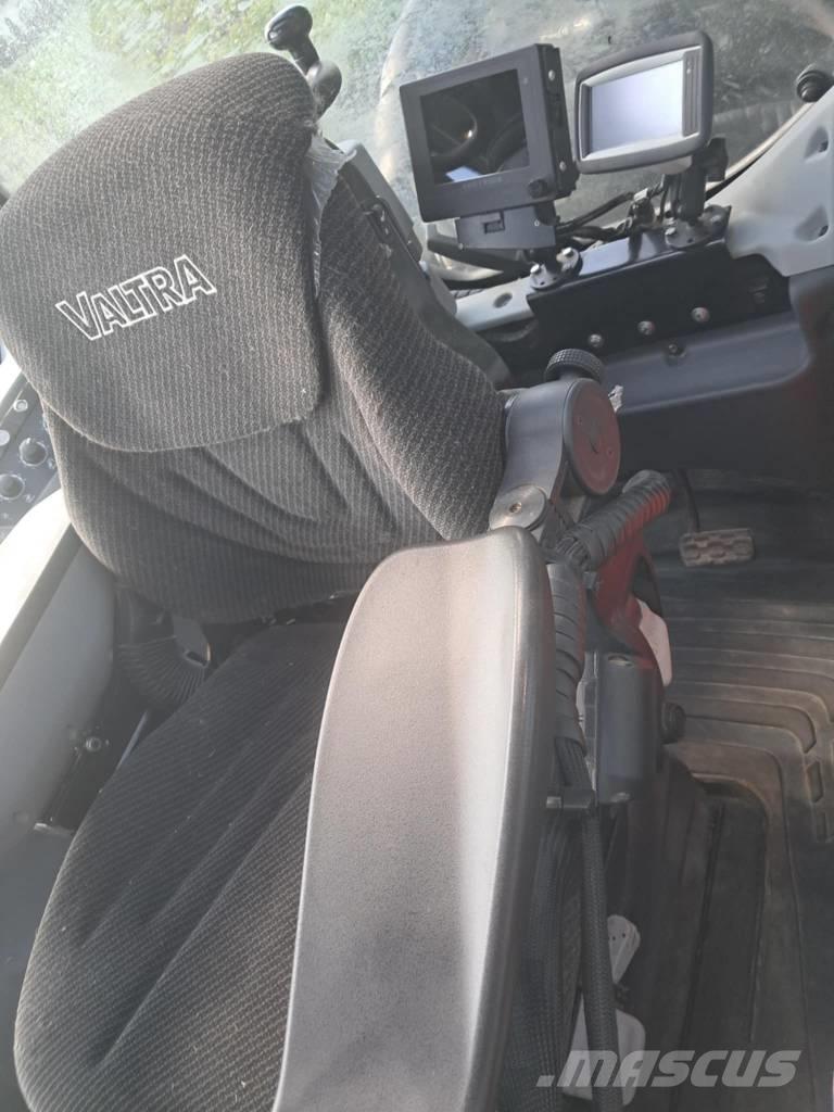 Valtra T 174 Gozdarski traktorji