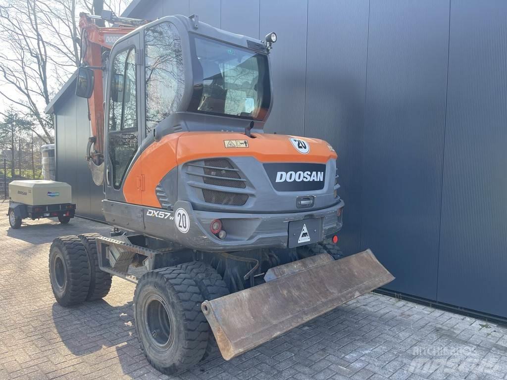 Doosan DX57W Bagri na kolesih