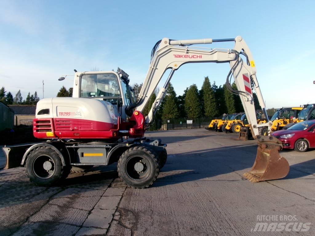Takeuchi TB 295 W Bagri na kolesih