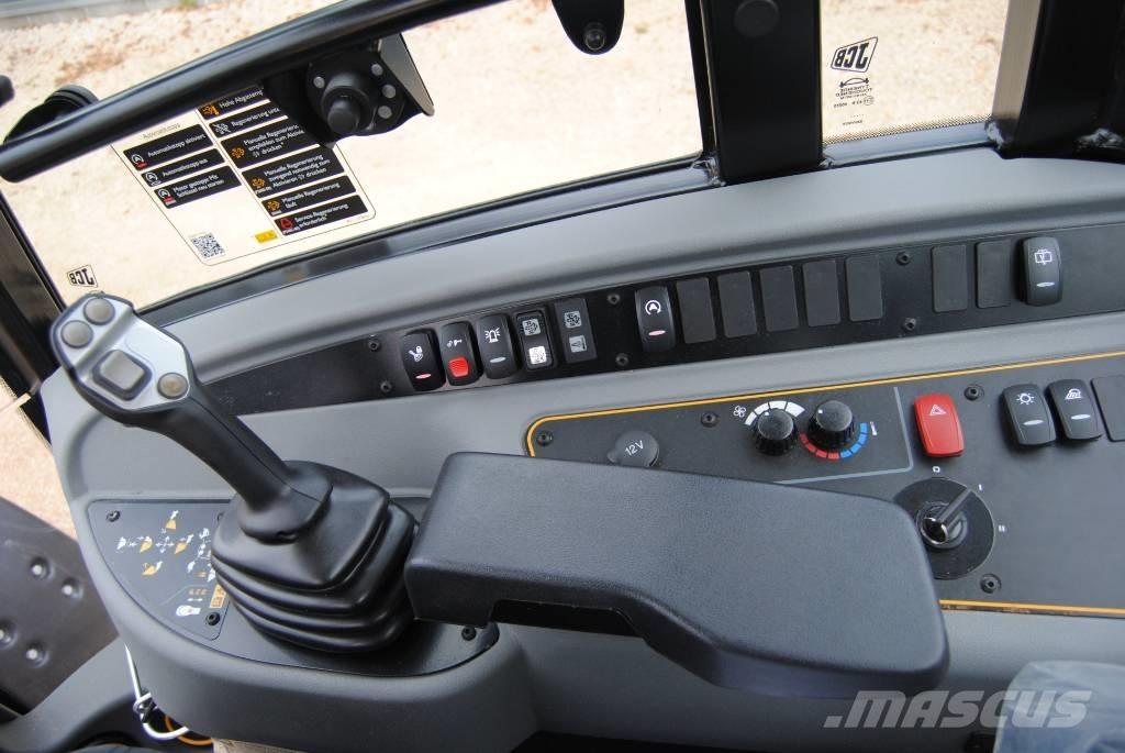 JCB 409 Kolesni nakladalci