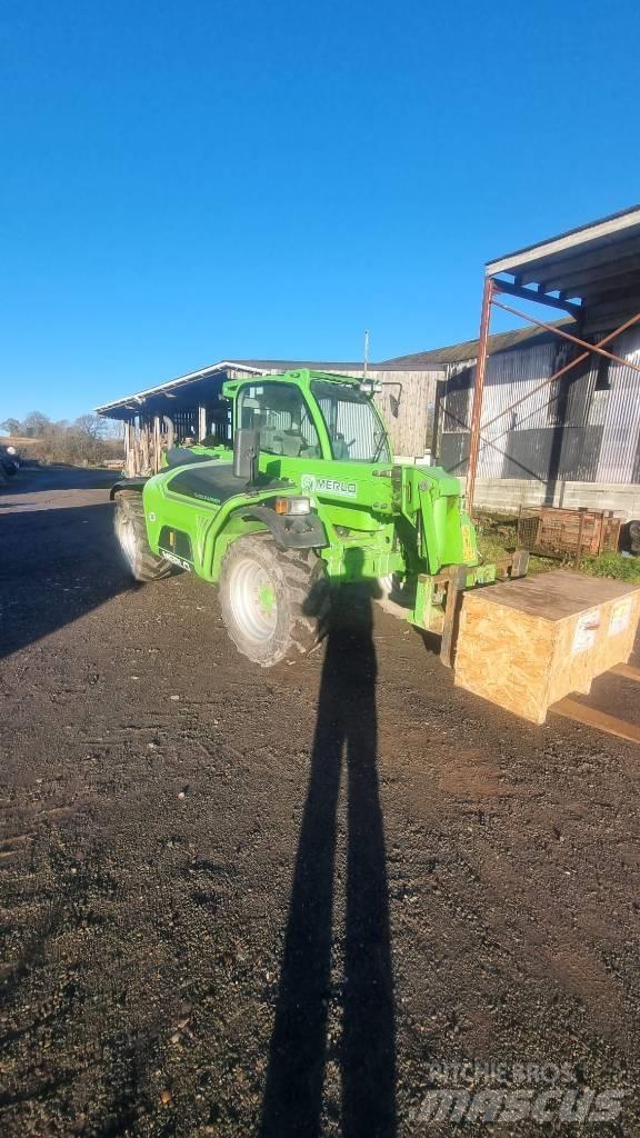 Merlo TF 38.7 Kmetijski teleskopski nakladalci