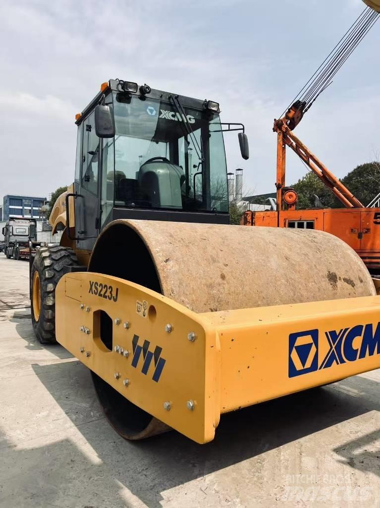 XCMG XS 223 J Enojni valjarji