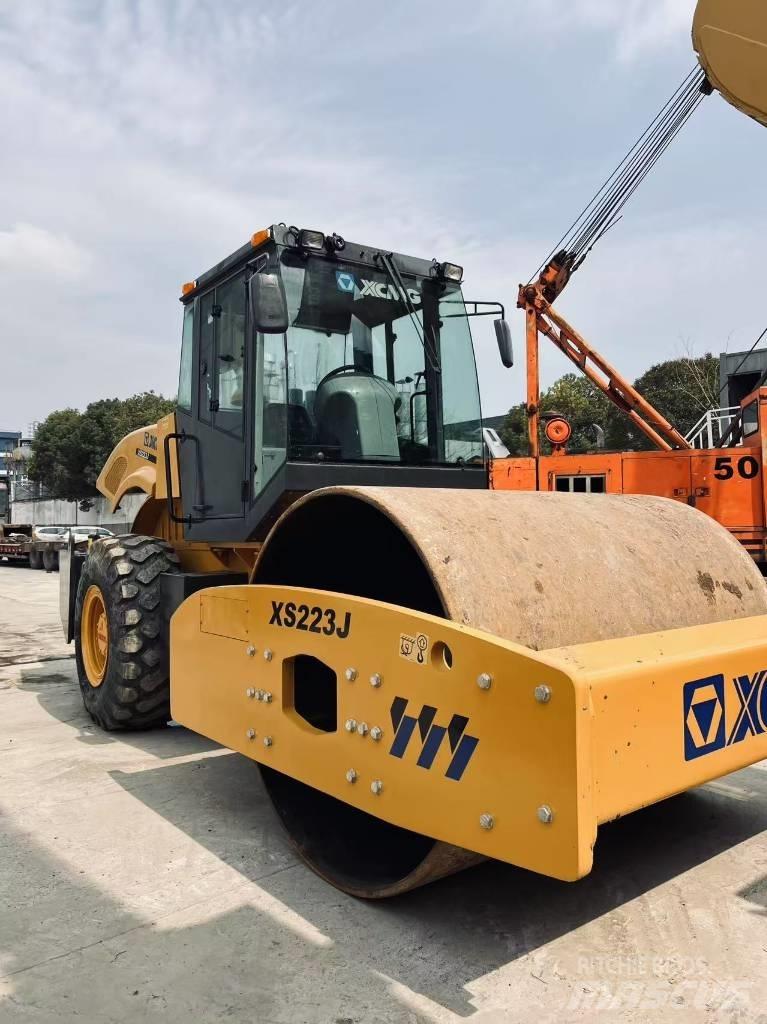 XCMG XS 223 J Enojni valjarji