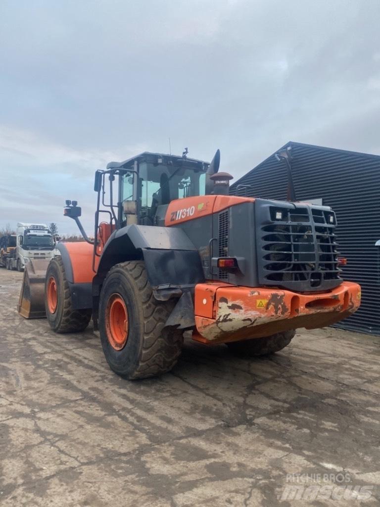 Hitachi ZW 310 Kolesni nakladalci