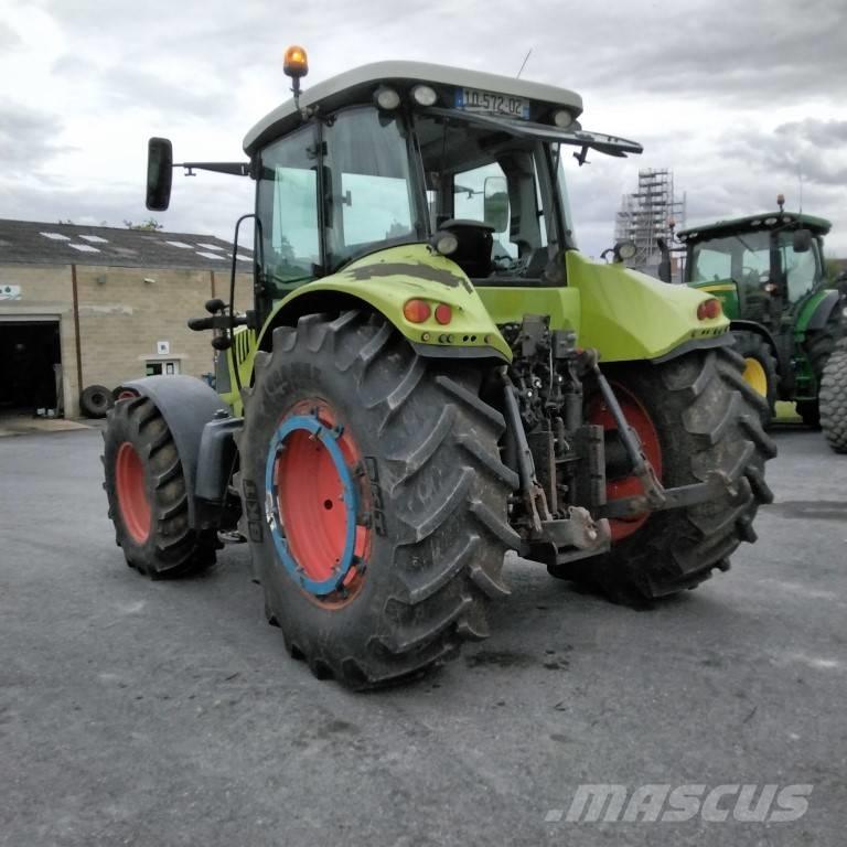 CLAAS 640 ARION Traktorji