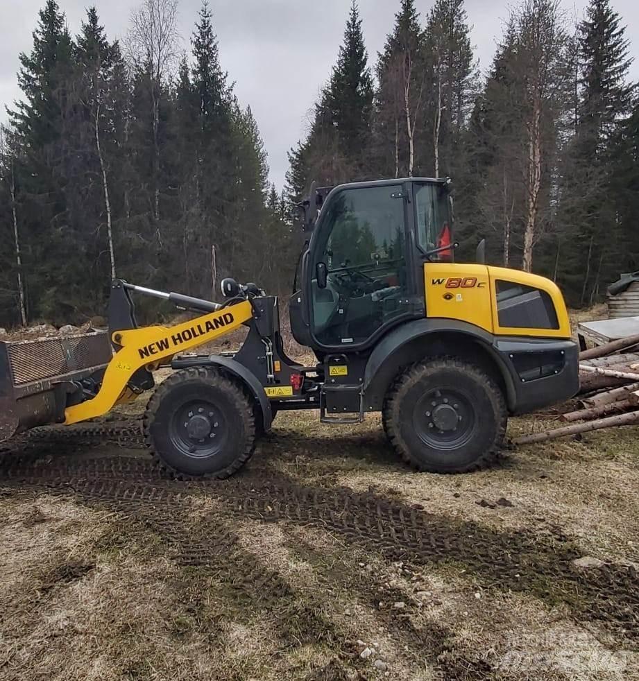 New Holland W80C Kolesni nakladalci