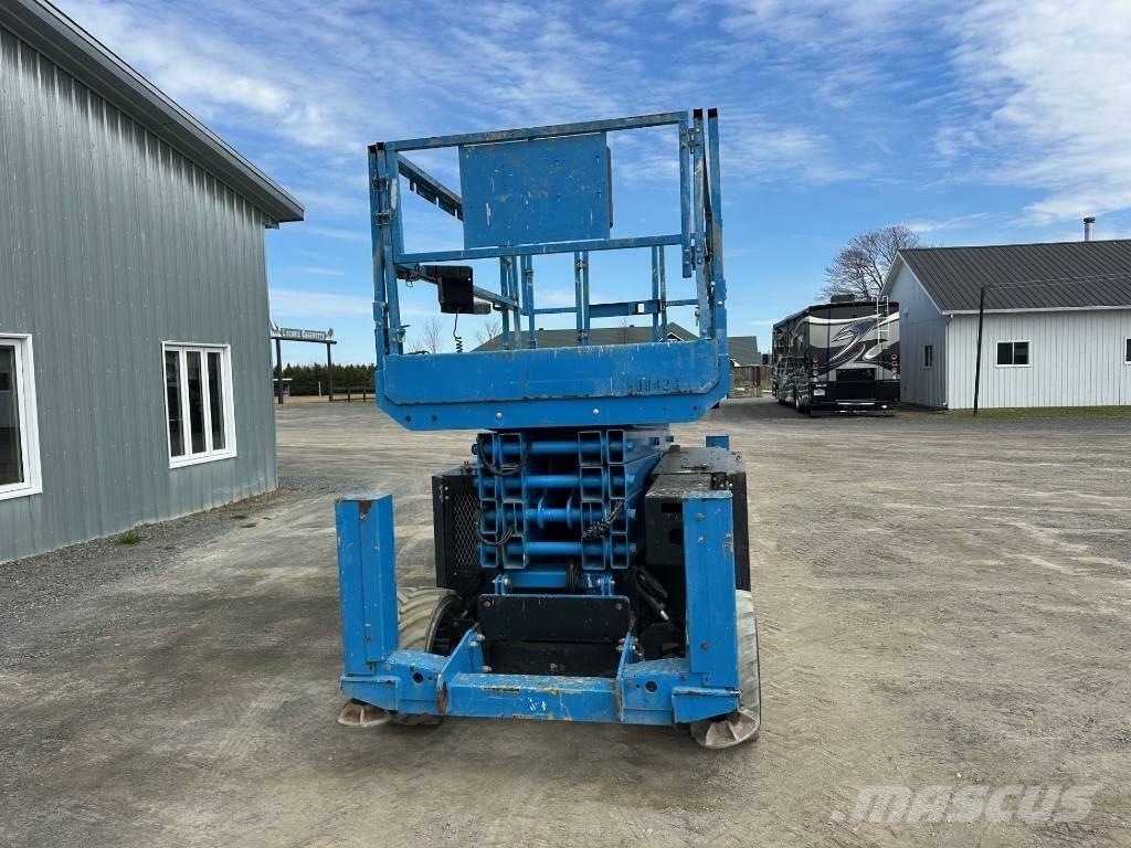 Genie GS 4069 RT Škarjaste dvižne ploščadi