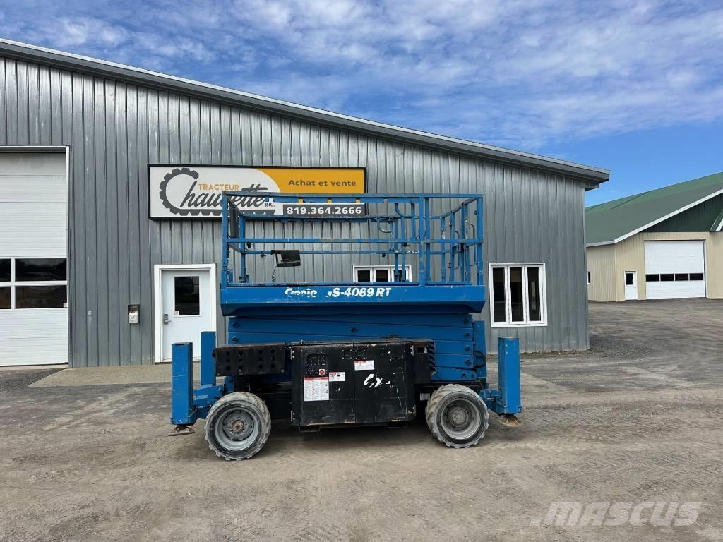 Genie GS 4069 RT Škarjaste dvižne ploščadi