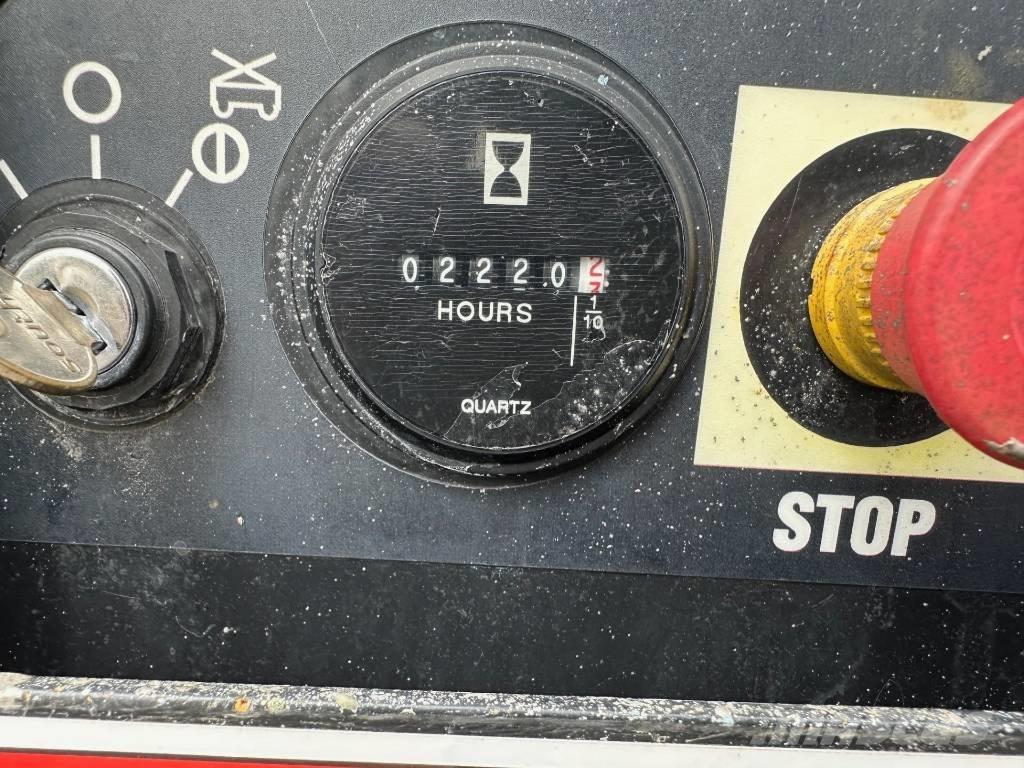 Genie GS 4069 RT Škarjaste dvižne ploščadi