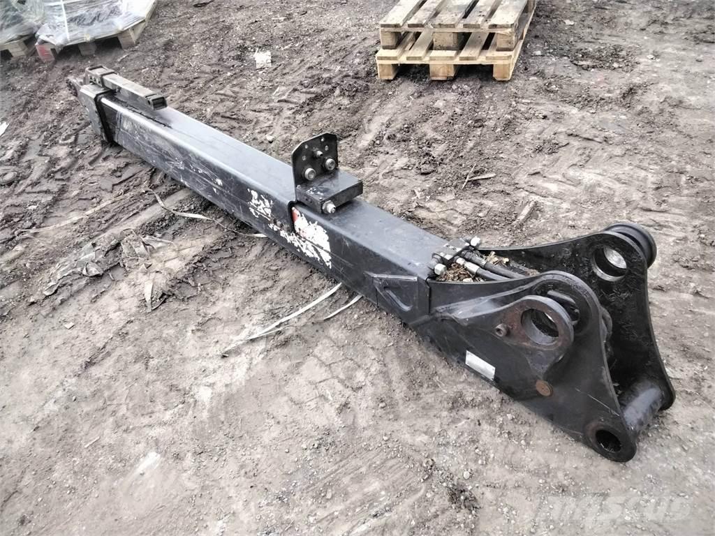 John Deere Ch8 Dvigala za gozdne kombajne