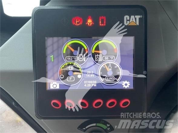 CAT 259D3 Skid steer mini nakladalci