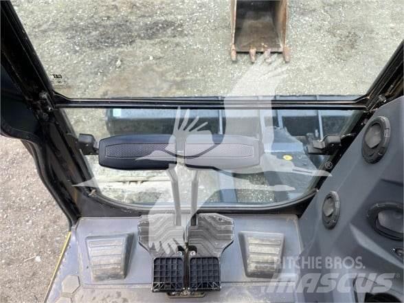 CAT 307.5 Bagri goseničarji