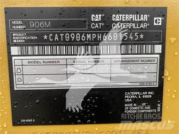 CAT 906M Kolesni nakladalci