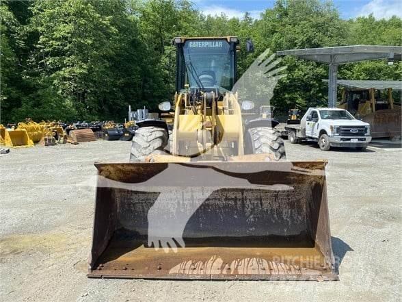CAT 928HZ Kolesni nakladalci