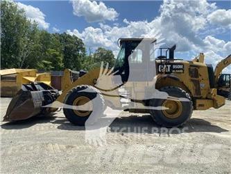 CAT 950M Kolesni nakladalci