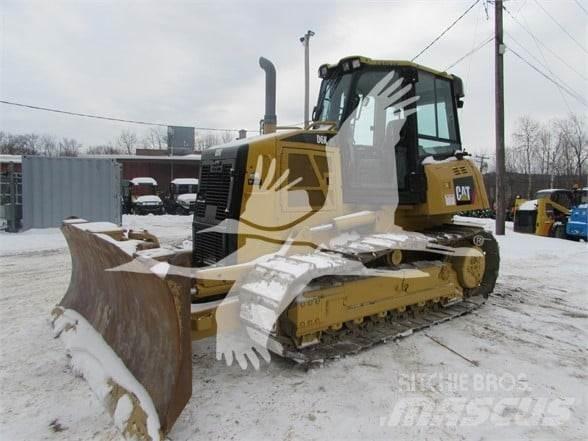CAT D6K XL Buldožerji goseničarji