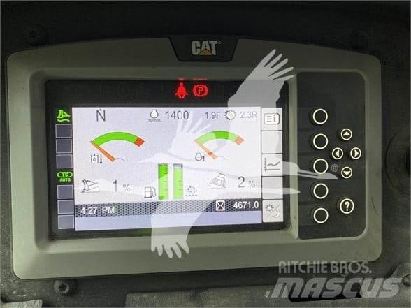 CAT D6K2 LGP Buldožerji goseničarji