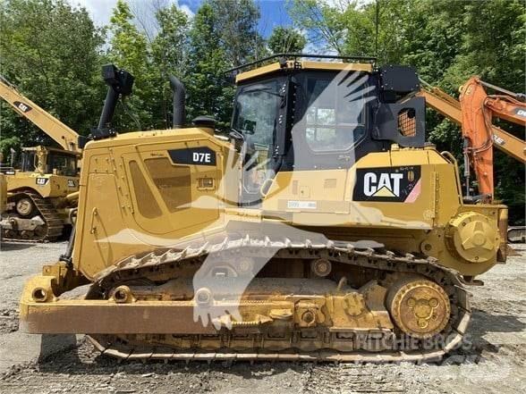 CAT D7E Buldožerji goseničarji