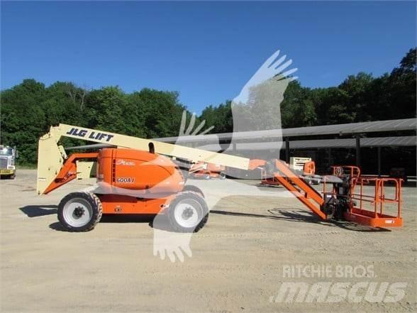 JLG 600AJ Zglobne dvižne ploščadi