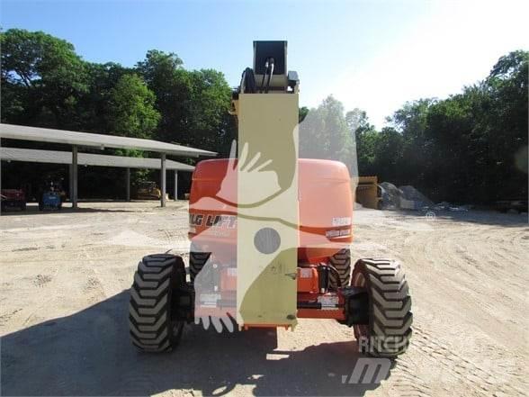 JLG 600AJ Zglobne dvižne ploščadi