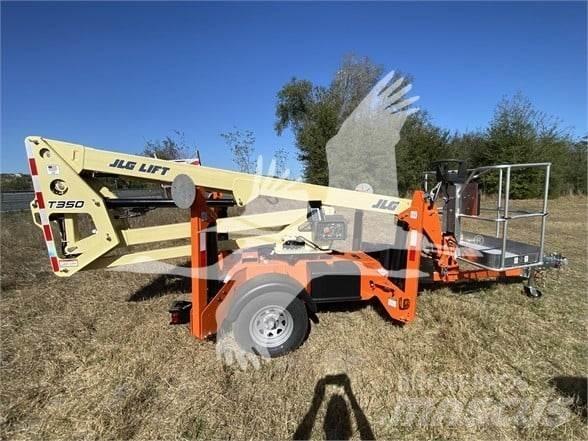 JLG T350 Vlečne dvižne ploščadi
