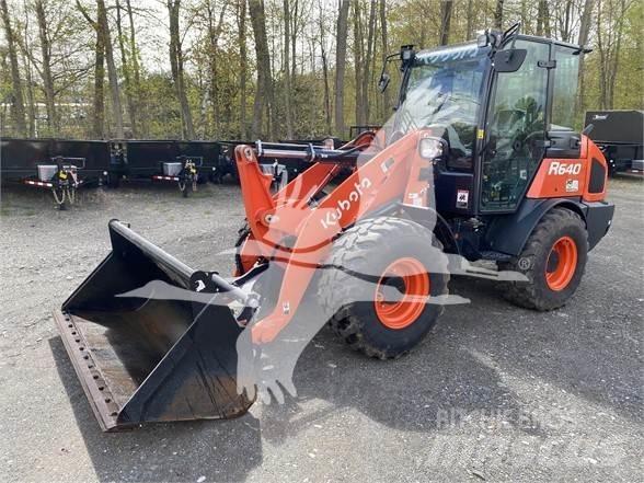 Kubota R640 Kolesni nakladalci