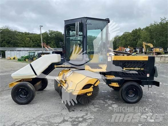  LAYMOR SM400 Cestni pometači