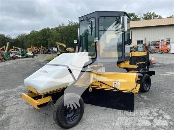  LAYMOR SM400 Cestni pometači