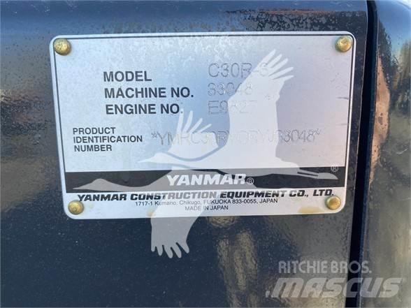 Yanmar C30R-3 Demperji goseničarji