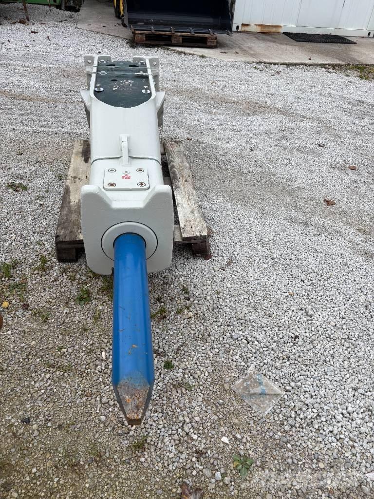 Furukawa F22LN Kladiva