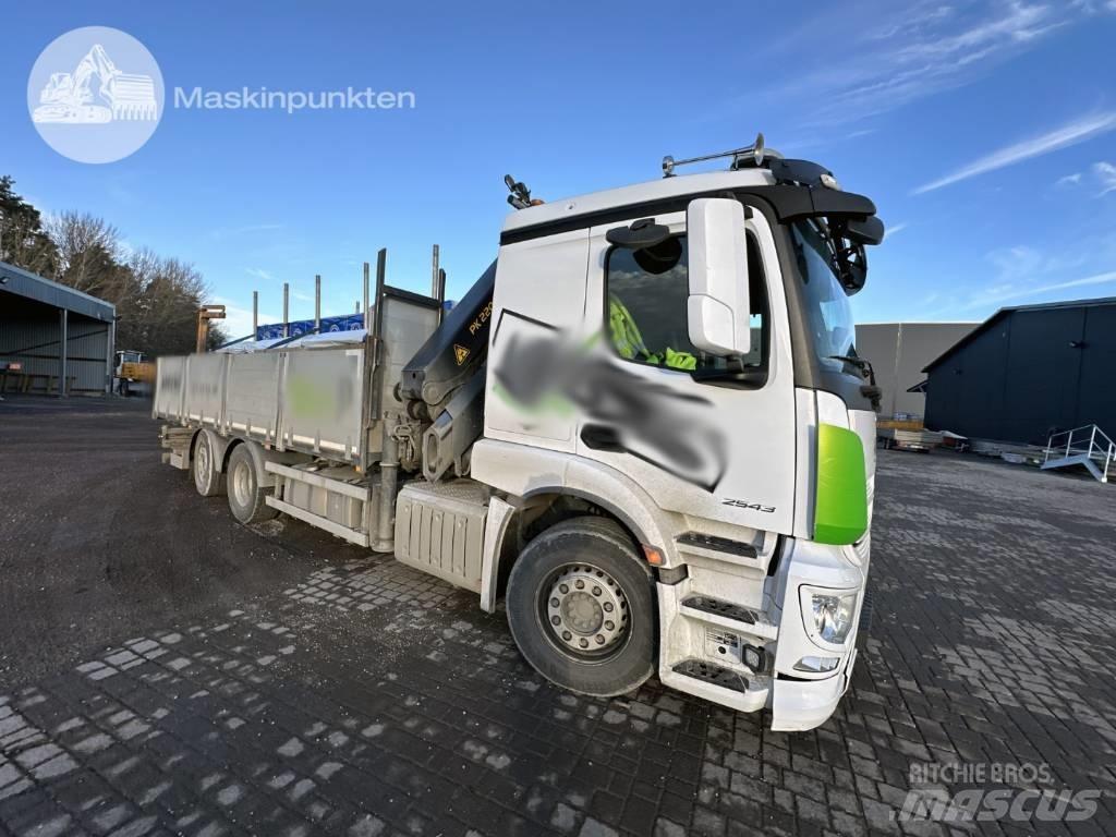 Mercedes-Benz 2543 Tovornjaki z žerjavom