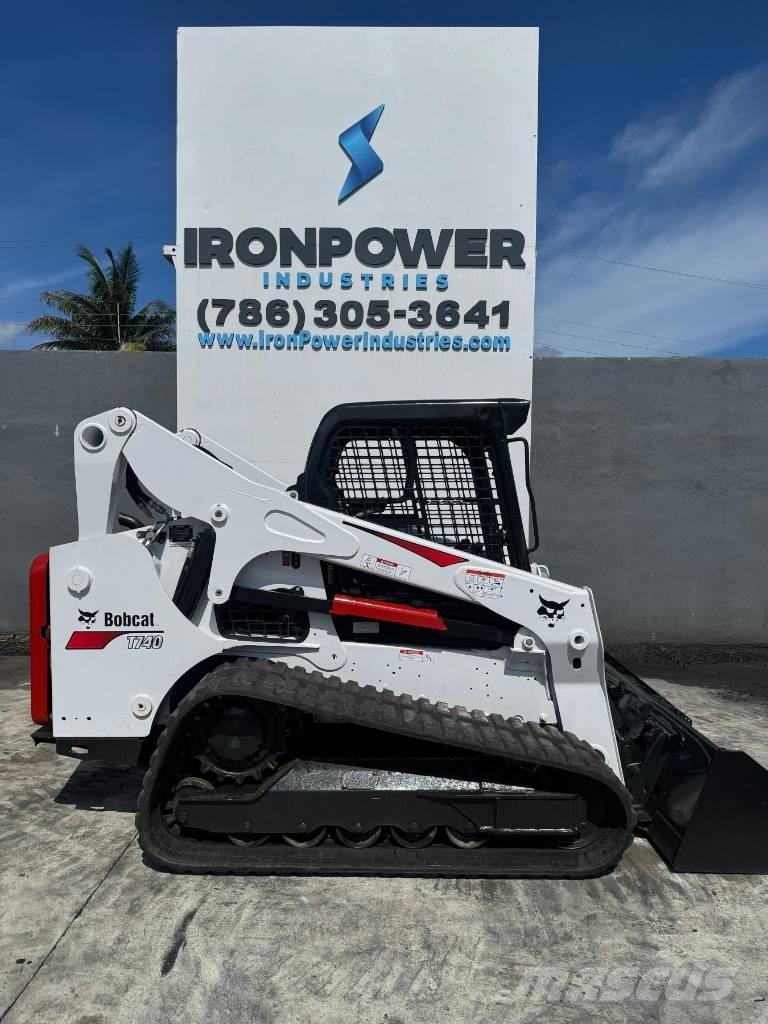 Bobcat T 740 Skid steer mini nakladalci