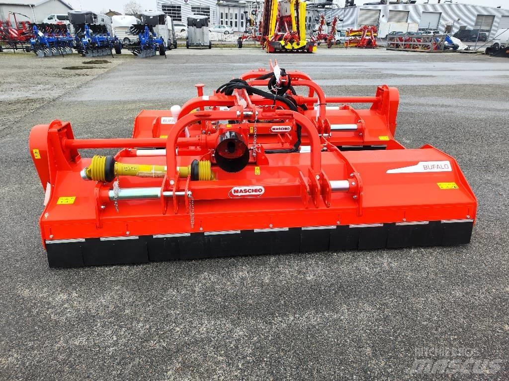 Maschio Bufalo 300 Kosilnice za pašnike
