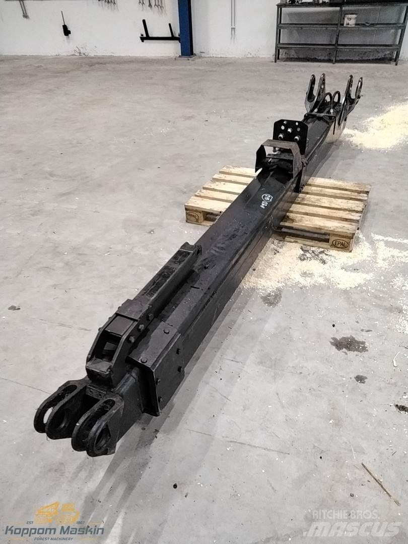 John Deere Ch7 Dvigala za gozdne kombajne