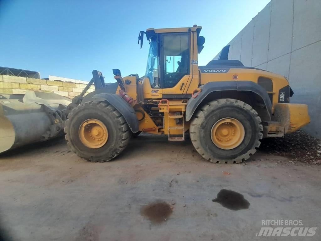 Volvo L 120 H Kolesni nakladalci