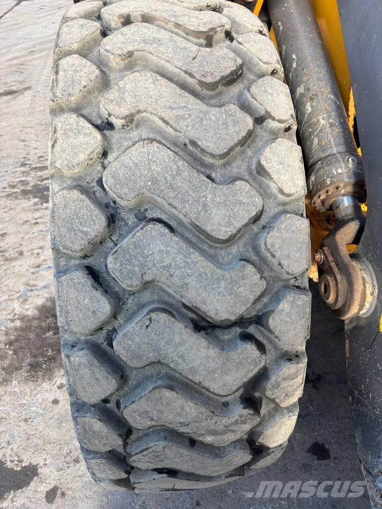 Volvo L 90 H Kolesni nakladalci