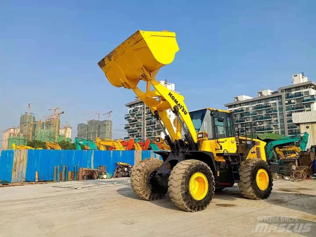 Komatsu WA 380-6 Kolesni nakladalci