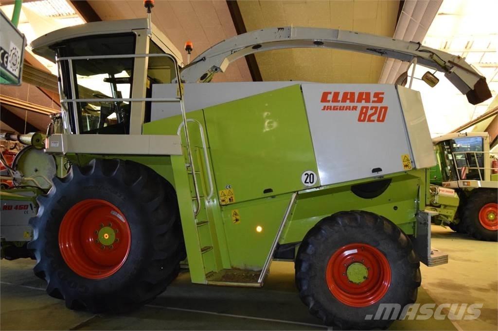 CLAAS Jaguar 820 Stroji za krmo na lastni pogon