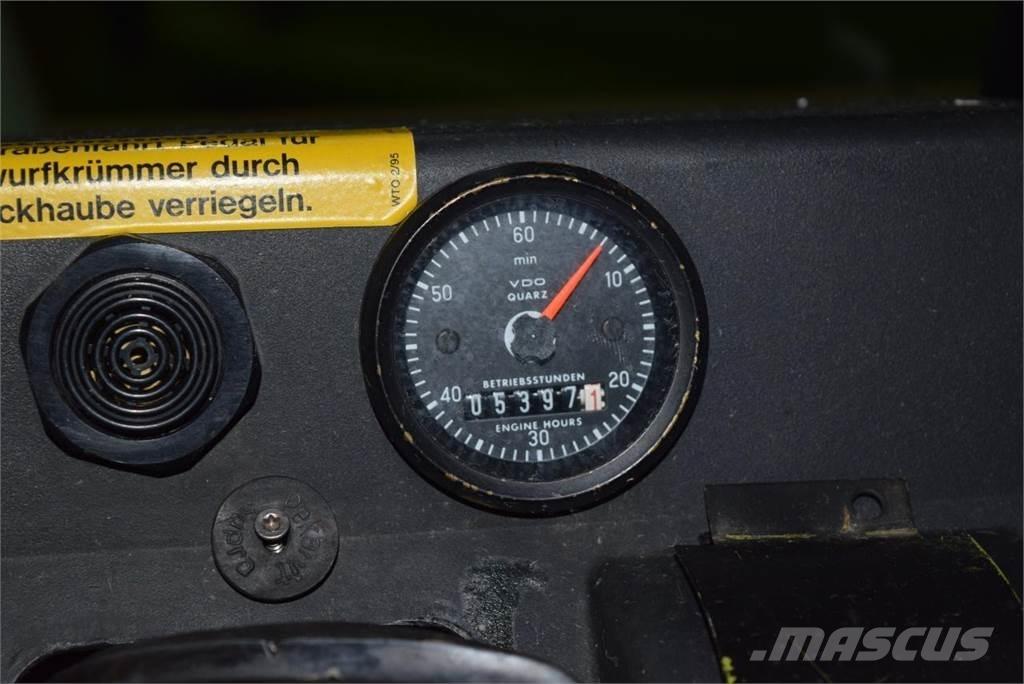 CLAAS Jaguar 820 Stroji za krmo na lastni pogon