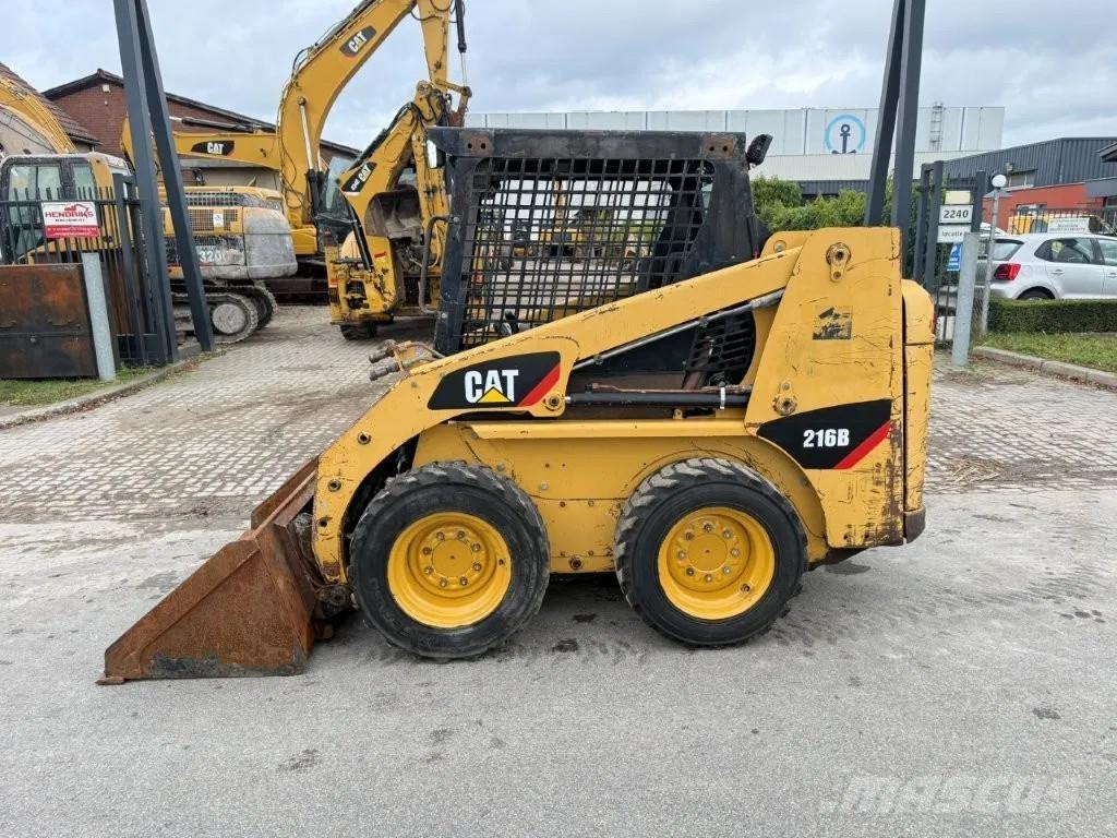 CAT 216B (226B) Skid steer mini nakladalci