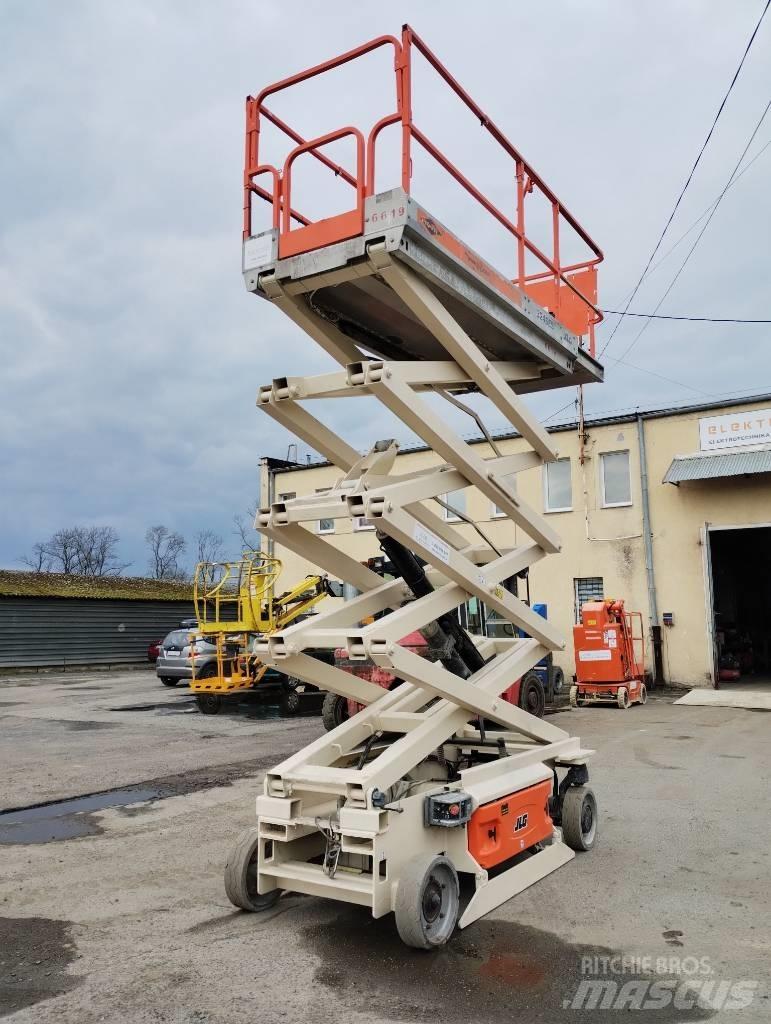 JLG 3246 ES Škarjaste dvižne ploščadi