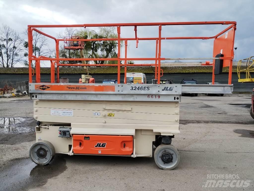 JLG 3246 ES Škarjaste dvižne ploščadi