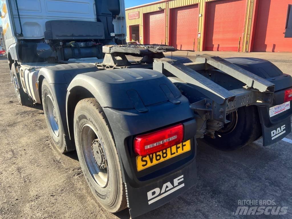 DAF 530 Vlačilci