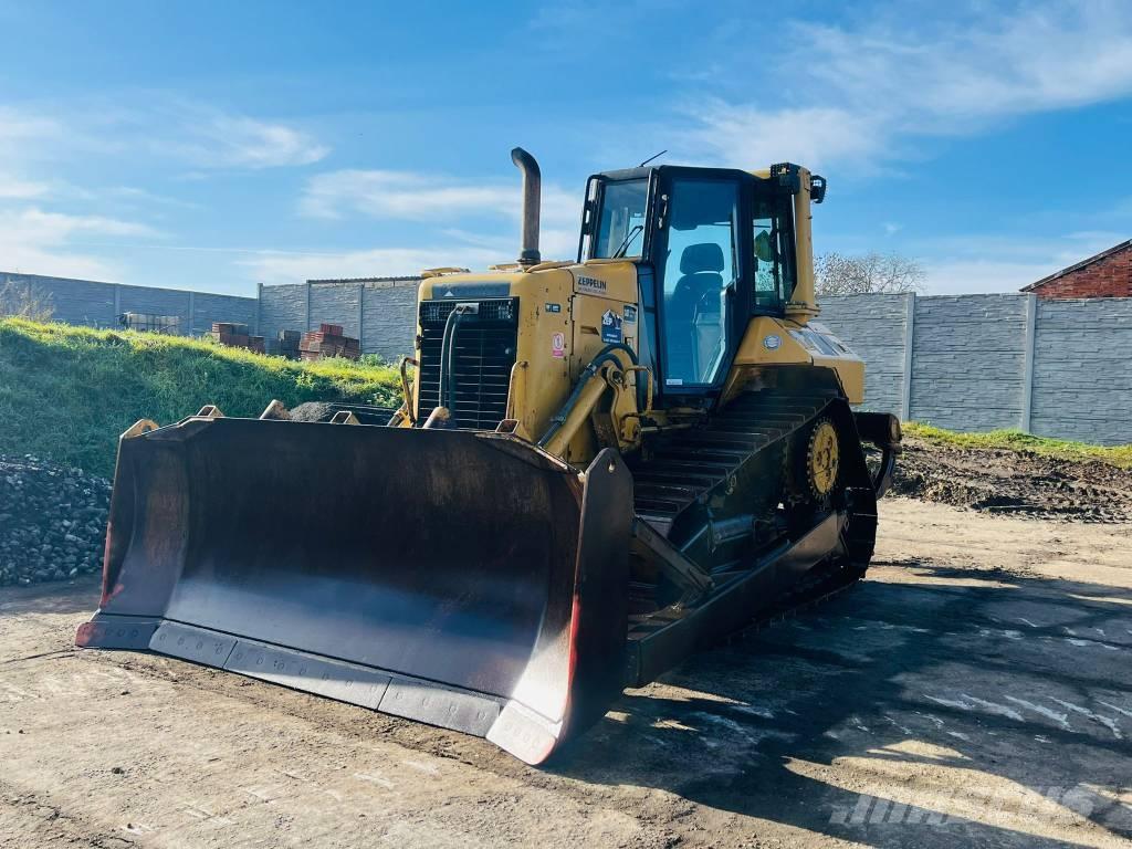 CAT D 6 N XL Buldožerji goseničarji