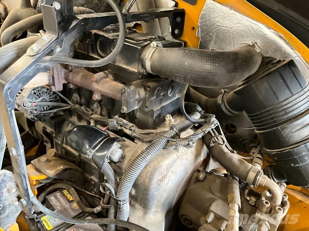 JCB 8055 Mini bagri <7t