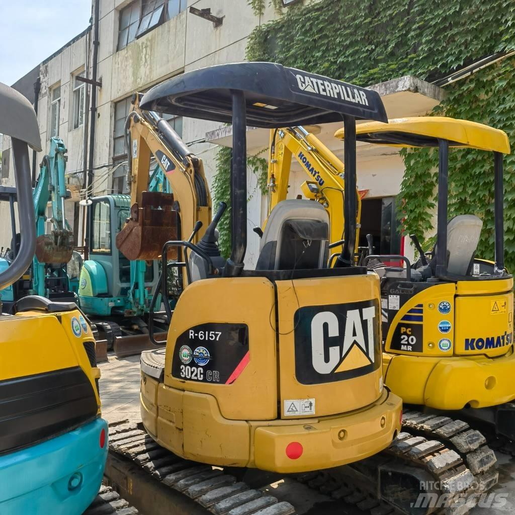CAT 302 Mini bagri <7t